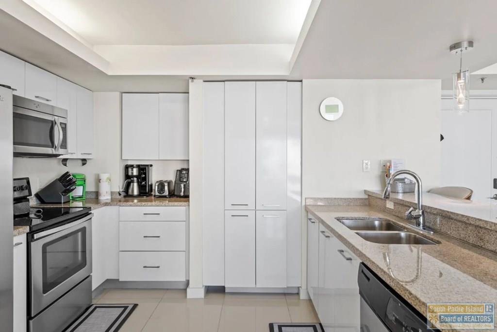 6300 Padre Blvd. # 801