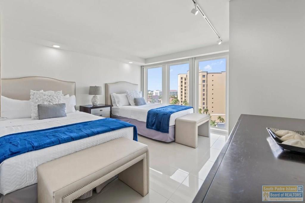 6300 Padre Blvd. # 801