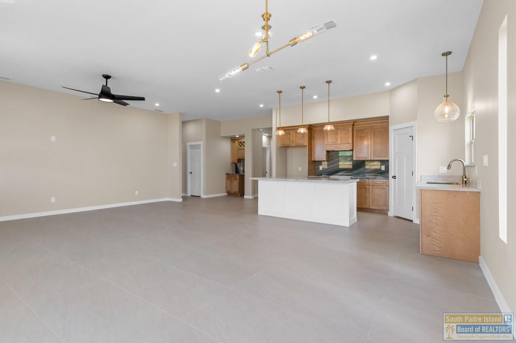 2742 Juan Castillo Ave.