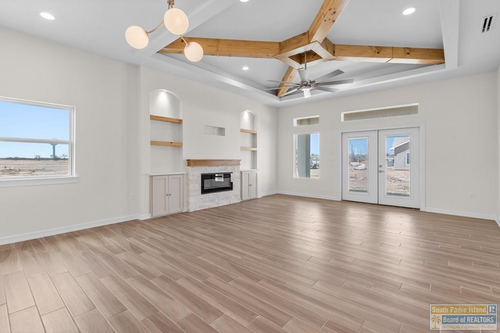 3222 Eliseo Villarreal Ave