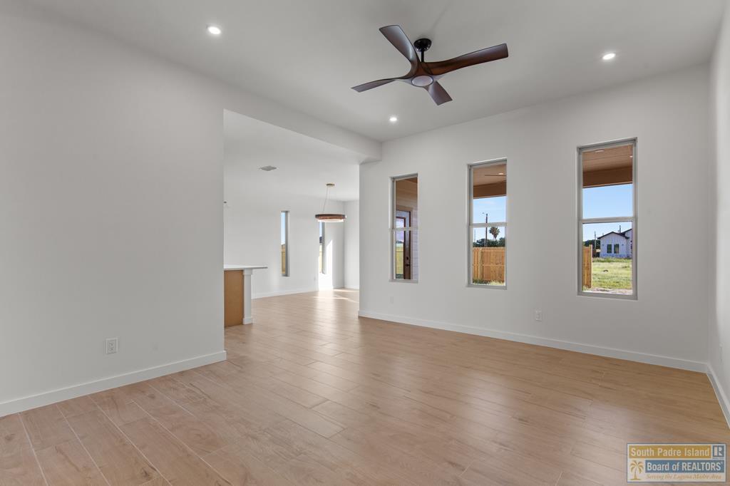 3012 Eliseo Villarreal Ave