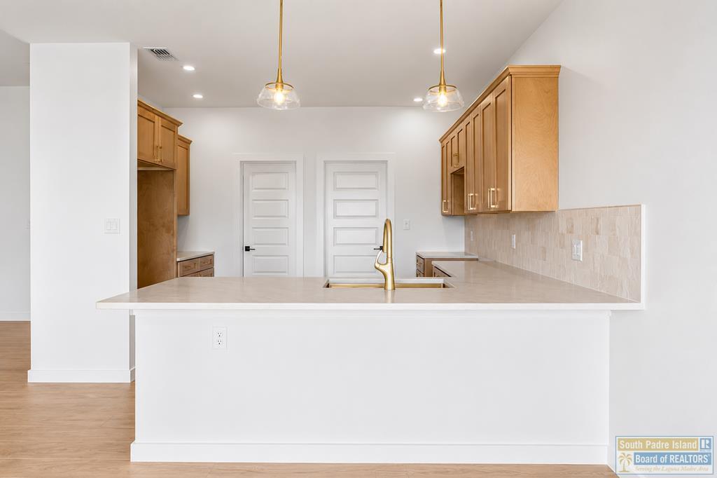 3012 Eliseo Villarreal Ave