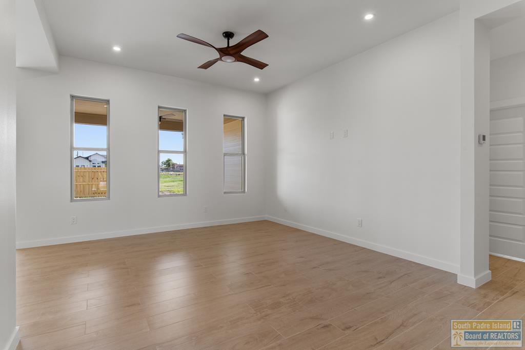 3012 Eliseo Villarreal Ave