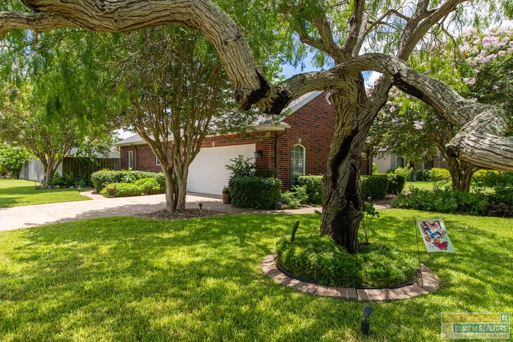 1 Whooping Crane Dr.