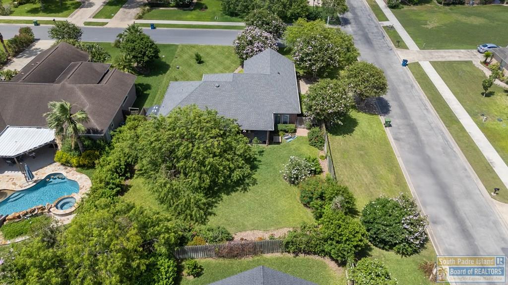 1 Whooping Crane Dr.