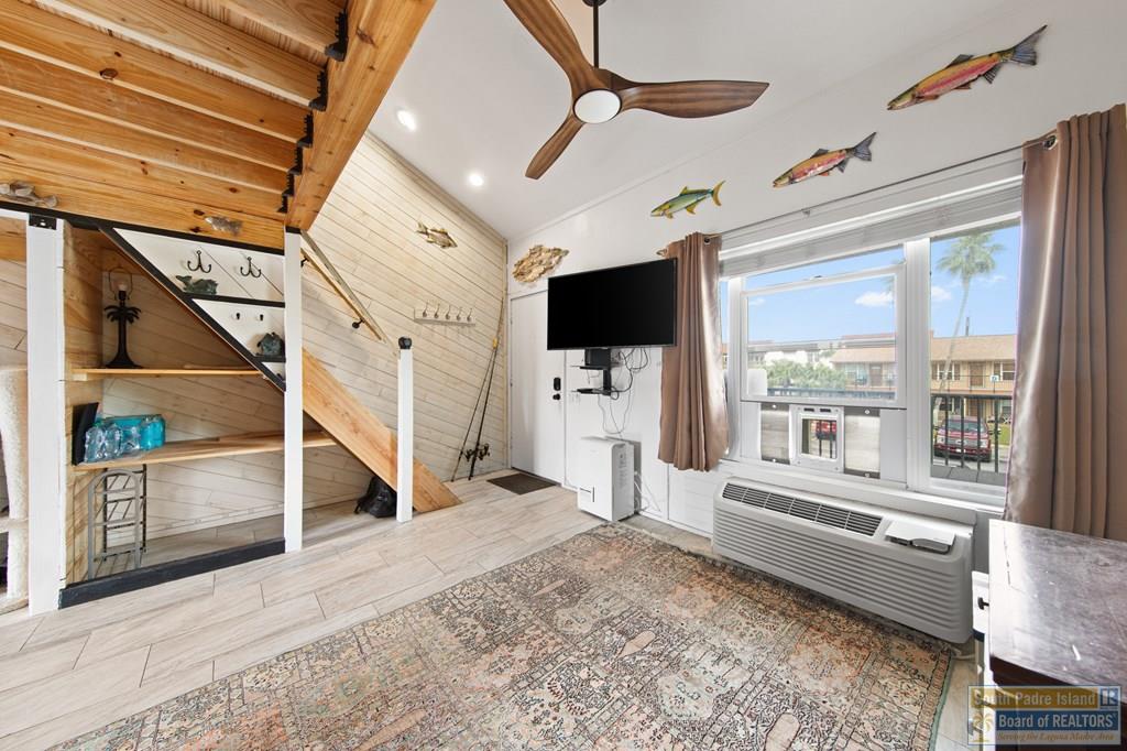 200 W Kingfish St. # 209A