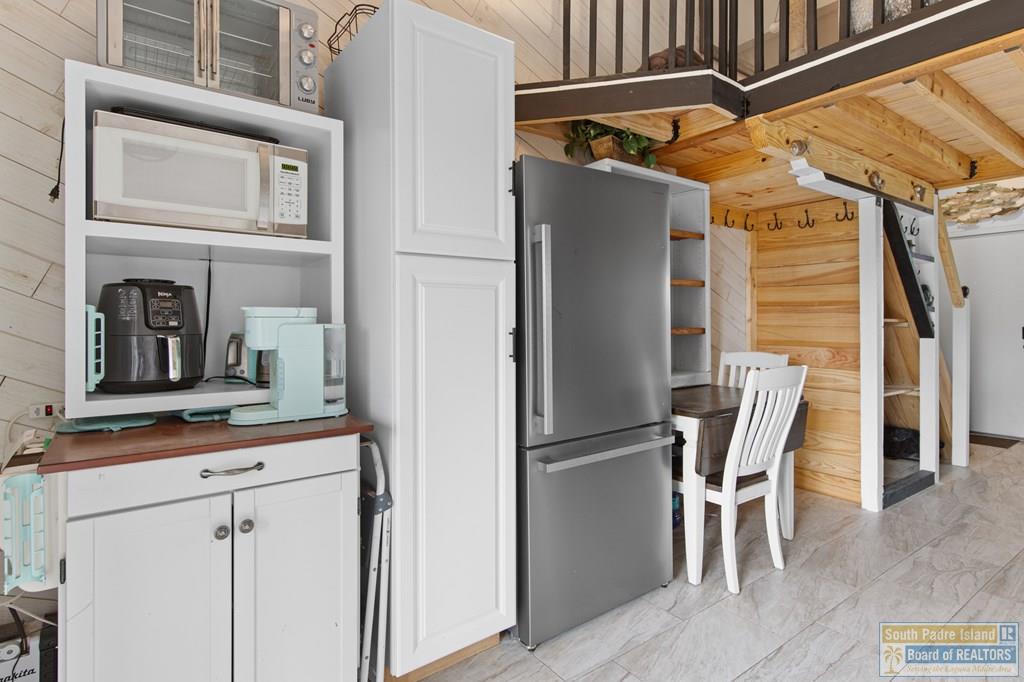 200 W Kingfish St. # 209A