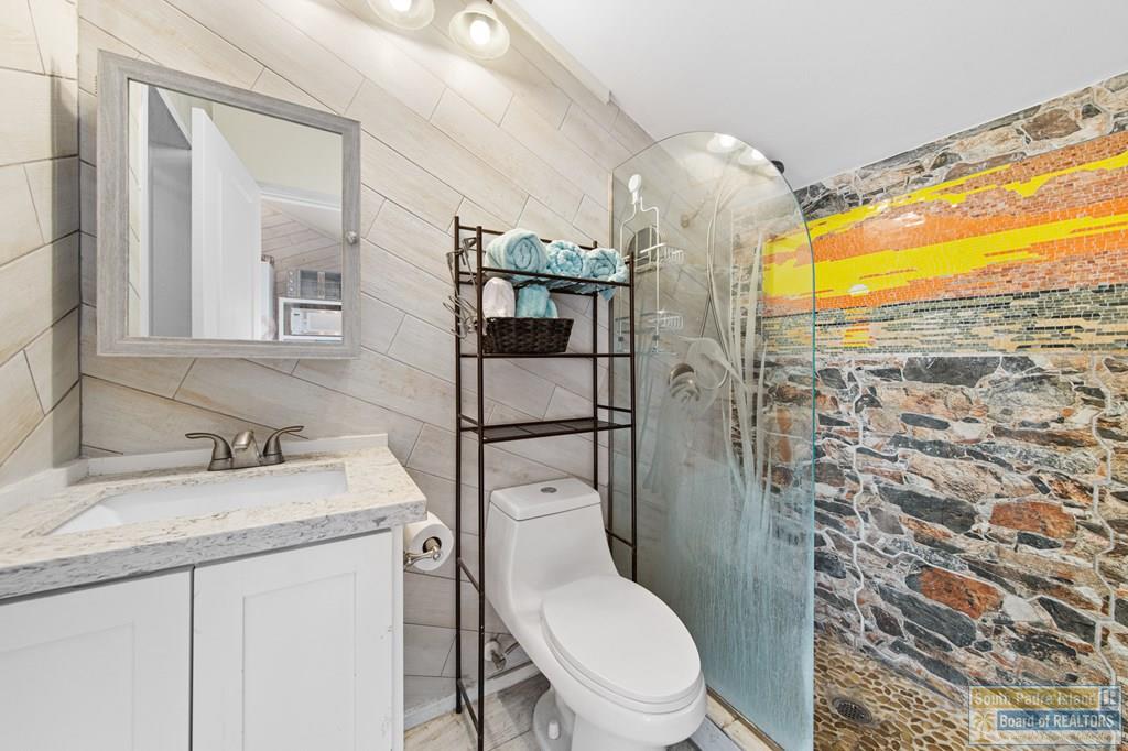 200 W Kingfish St. # 209A