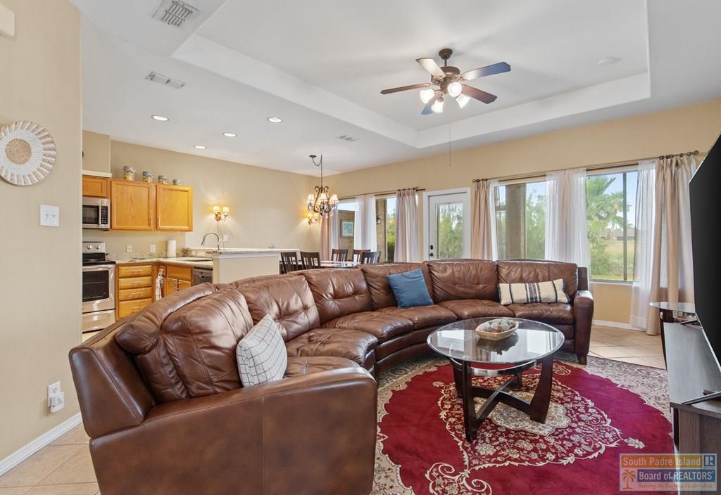 63 Augusta West