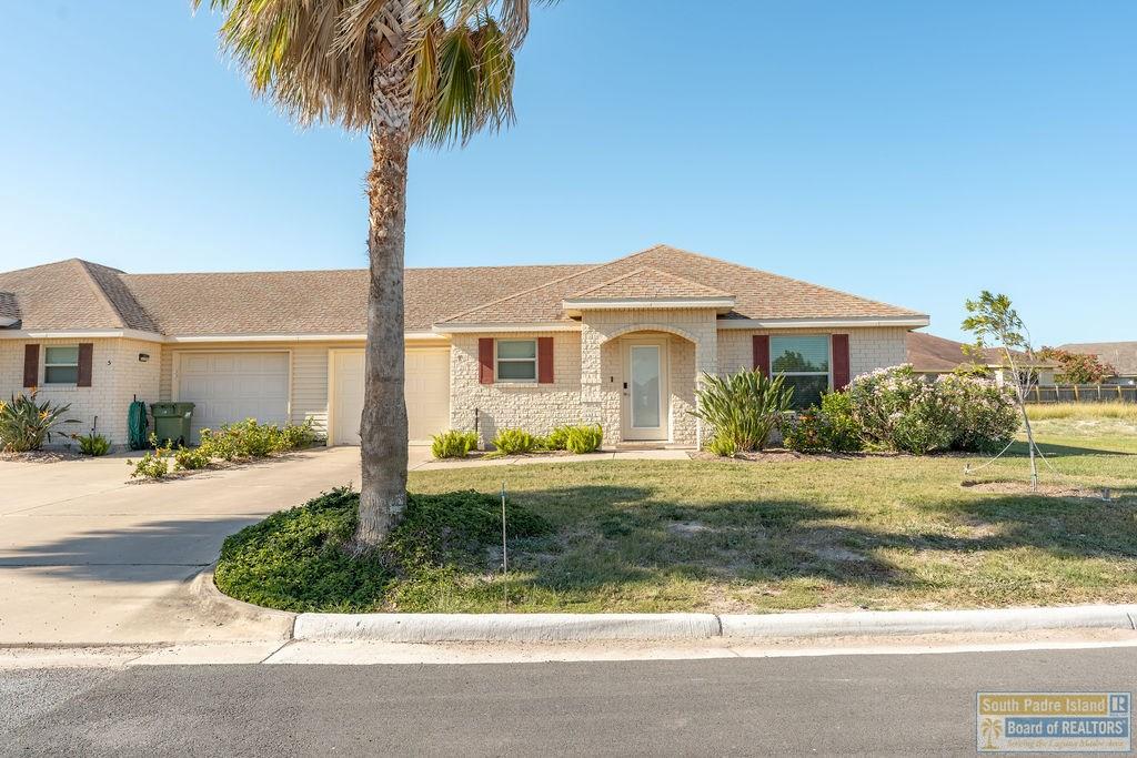 7 North Bay Hill Dr.