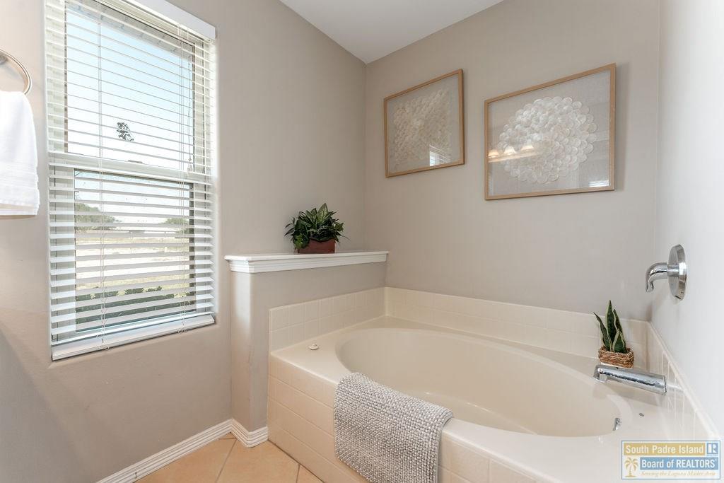 7 North Bay Hill Dr.