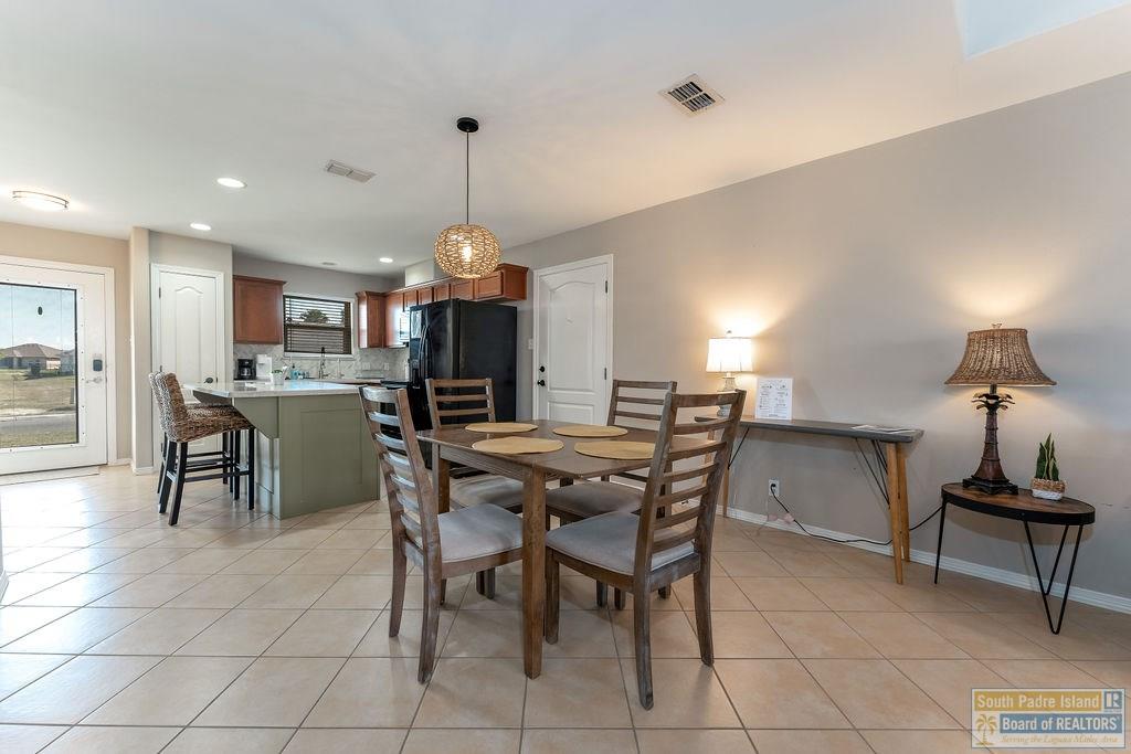 7 North Bay Hill Dr.