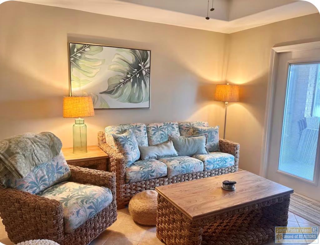 7 North Bay Hill Dr.