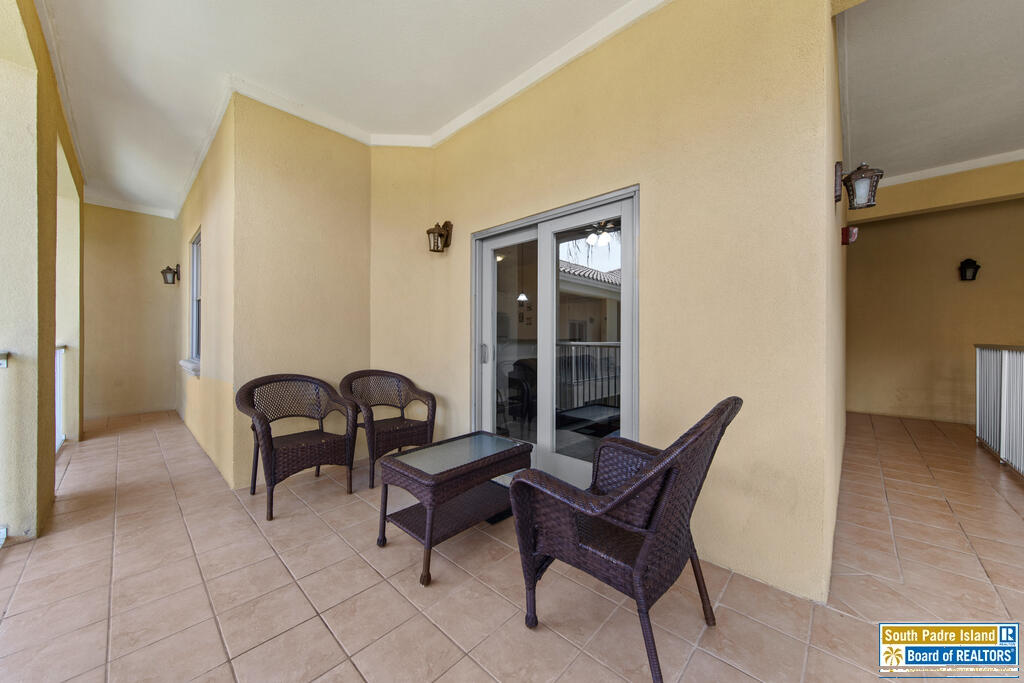 6410 Padre Blvd. # 306