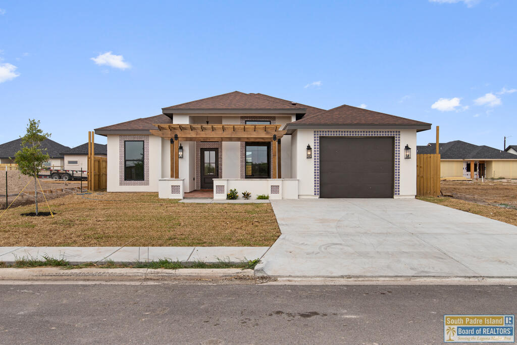 3102 Eliseo Villarreal Ave