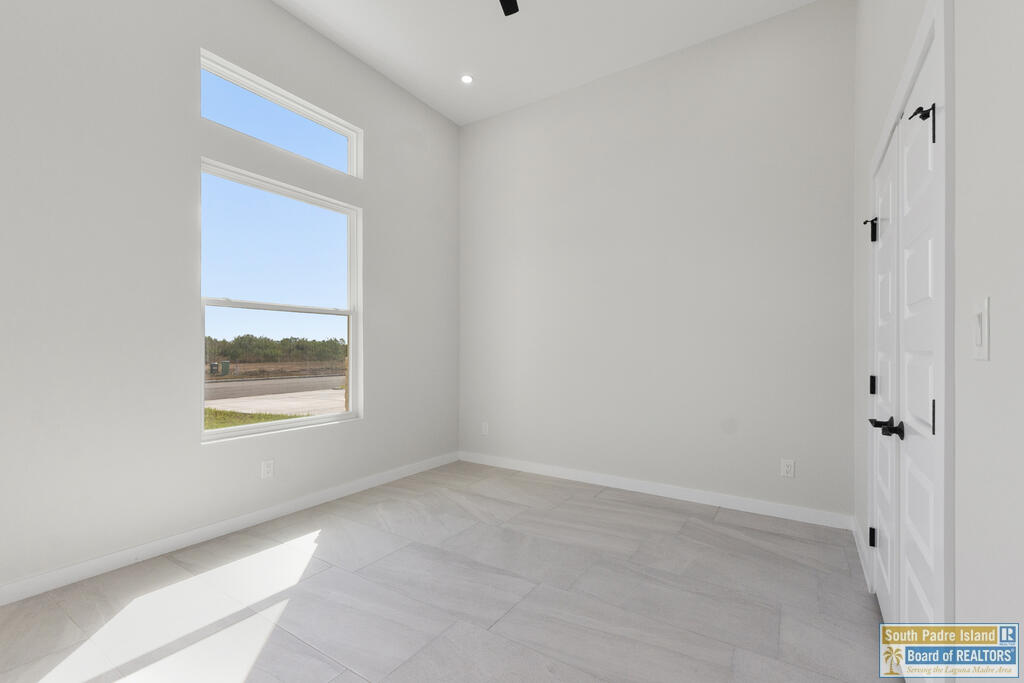 2902 Eliseo Villarreal Ave