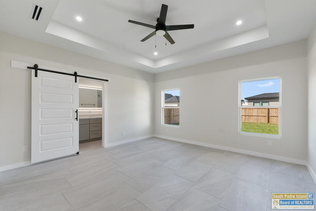 2902 Eliseo Villarreal Ave
