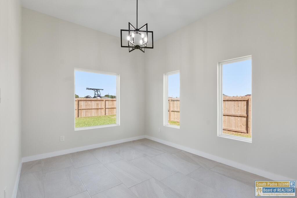 2902 Eliseo Villarreal Ave