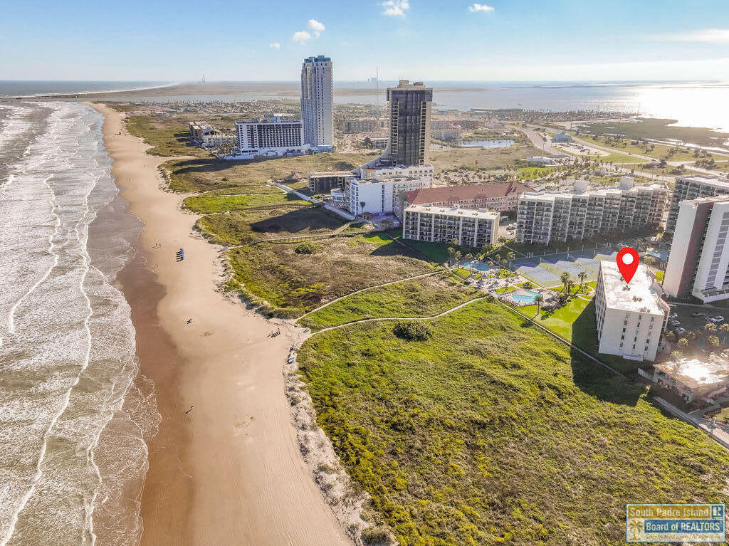 400 Padre Blvd. # 204