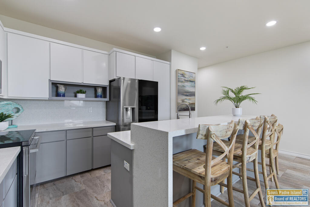 116 E Cora Lee Dr. # C