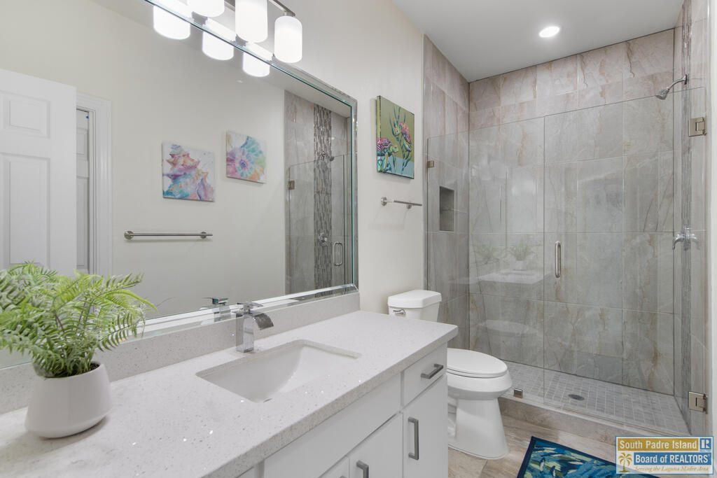 116 E Cora Lee Dr. # C