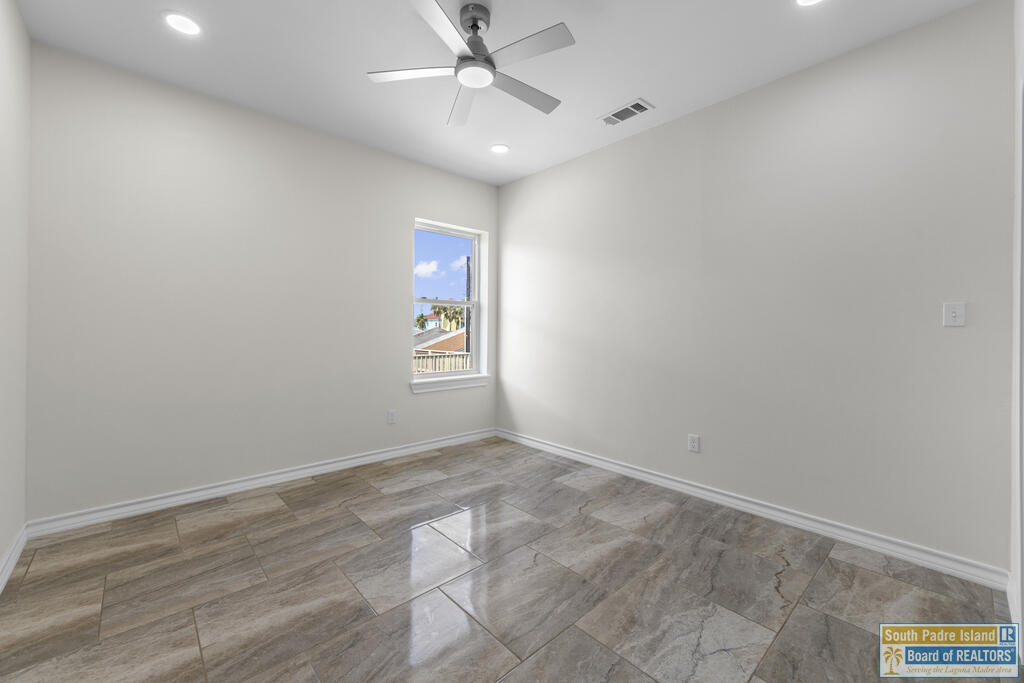 116 E Cora Lee Dr. # A