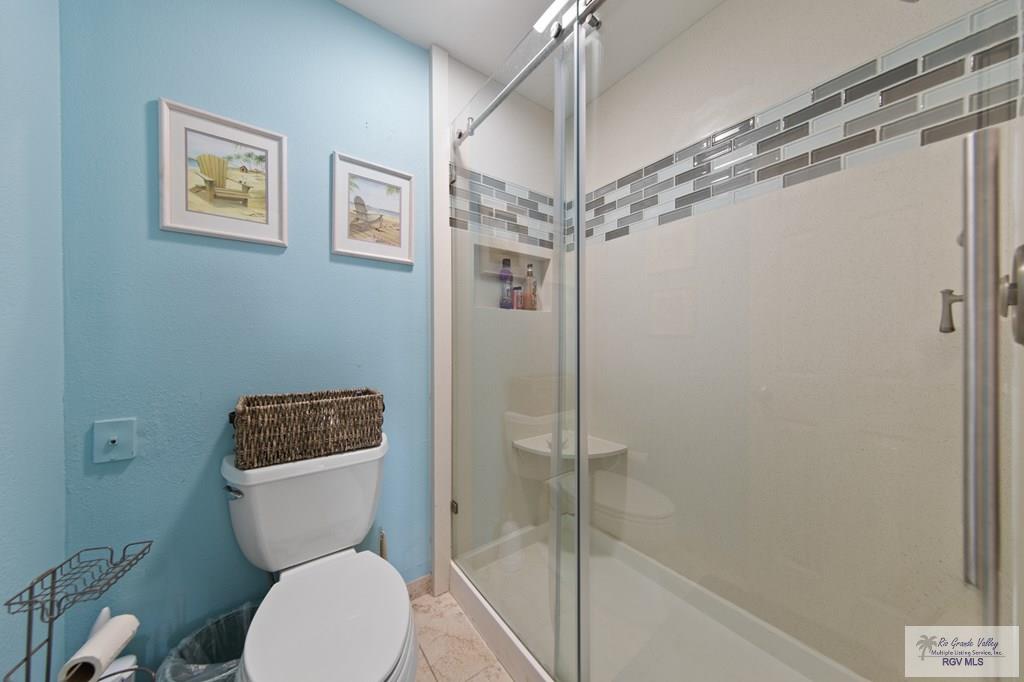 210 W OLEANDER ST. B