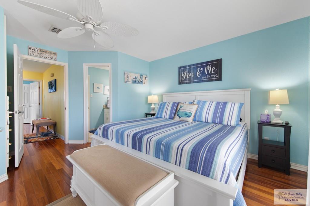 210 W OLEANDER ST. B