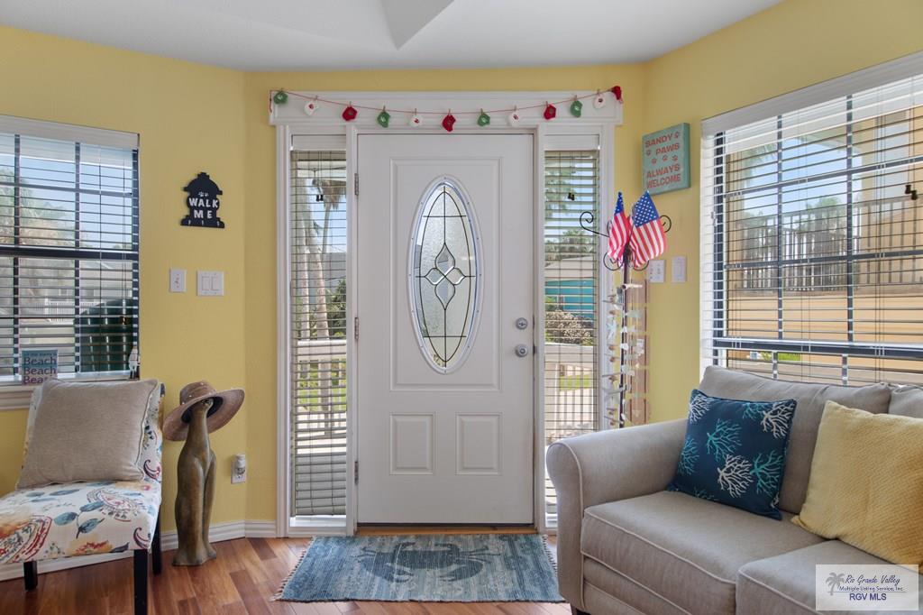 210 W OLEANDER ST. B