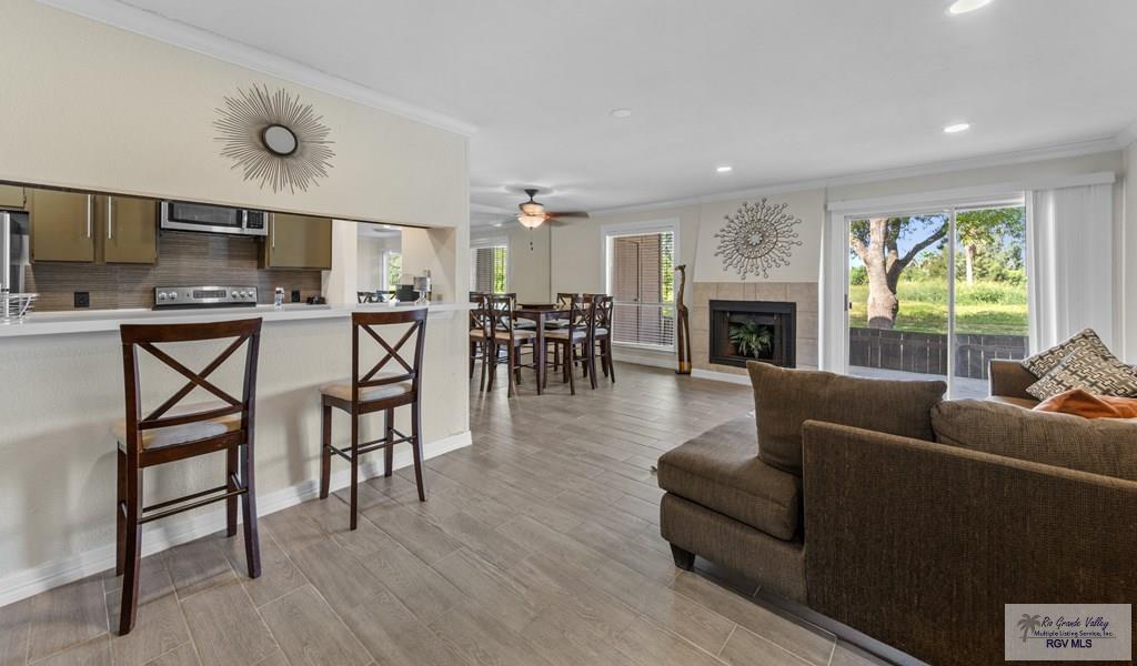 4601 CARMEN AVE. 2207