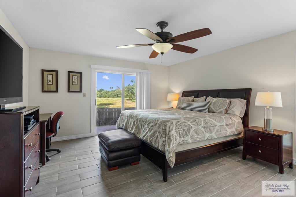 4601 CARMEN AVE. 2207