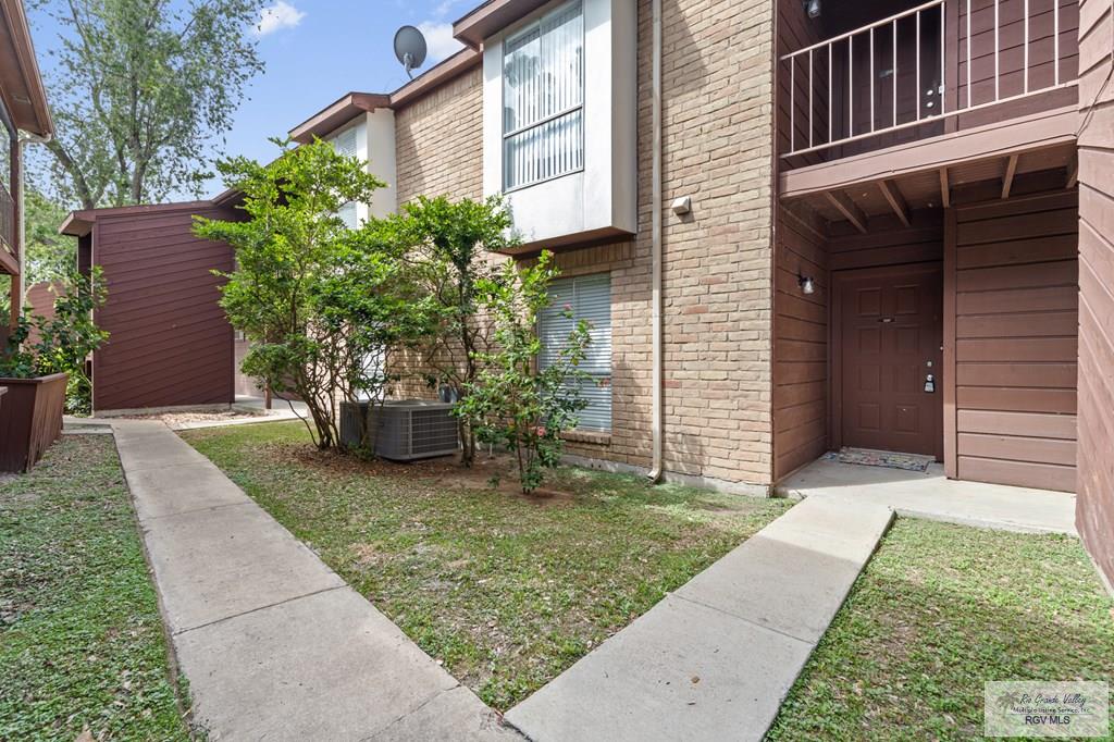 4601 CARMEN AVE. 2207