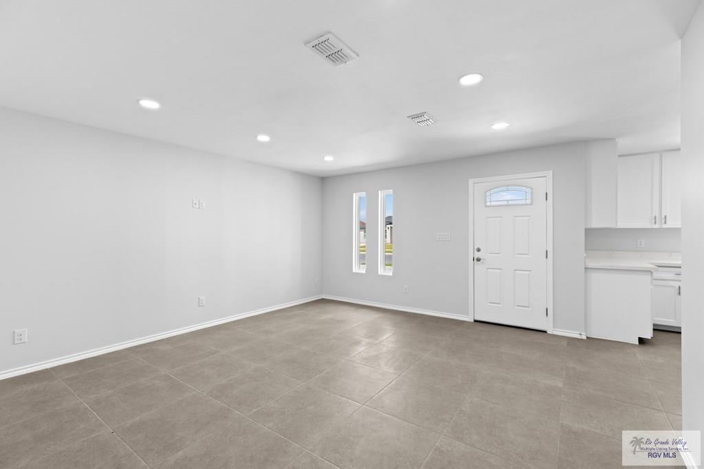 664 MARRS AVE. A