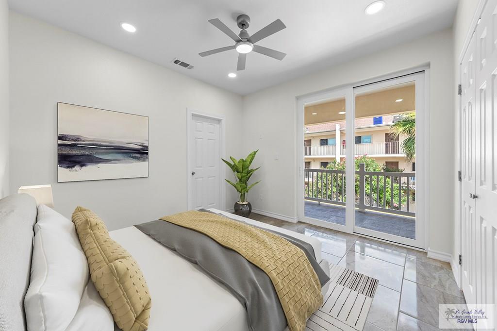 116 E CORA LEE DR. 4