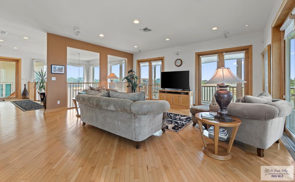 1208 NORTH SHORE DR 789