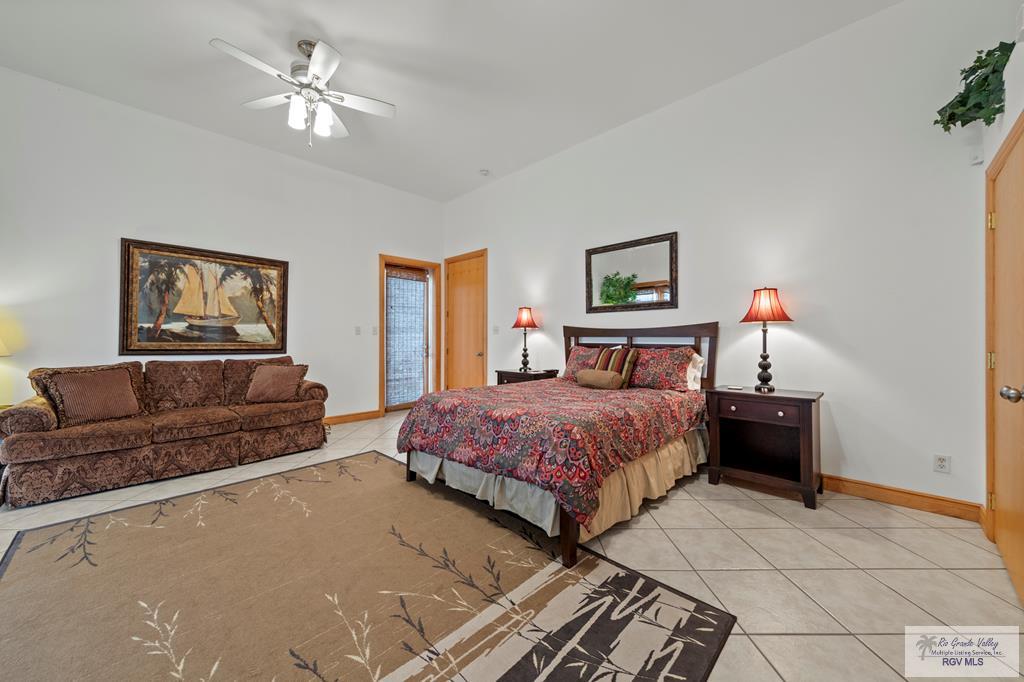 1208 NORTH SHORE DR 789