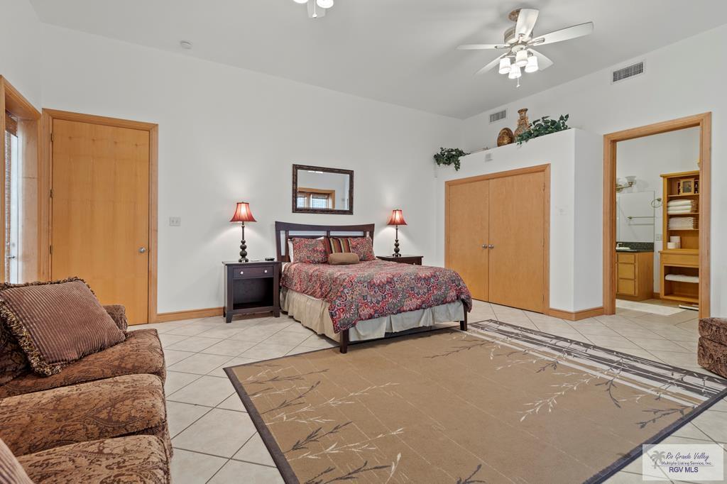 1208 NORTH SHORE DR 789