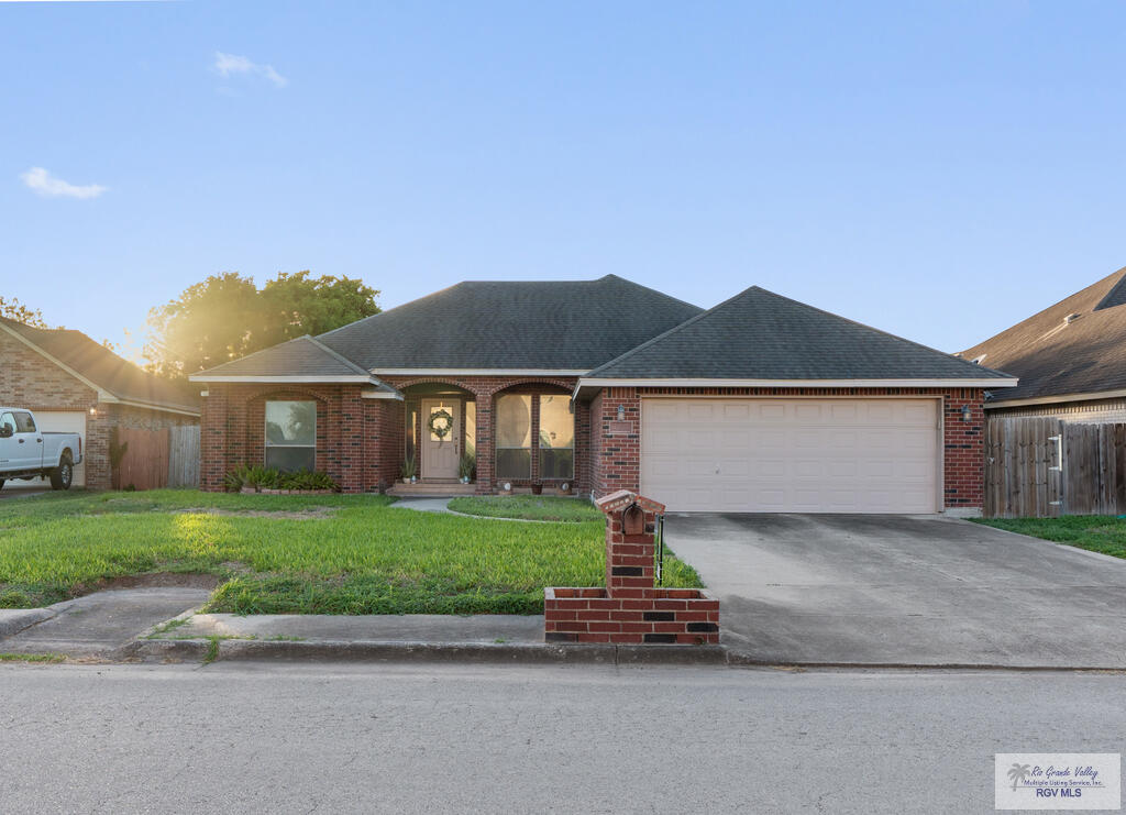 704 Pine Falls Dr.