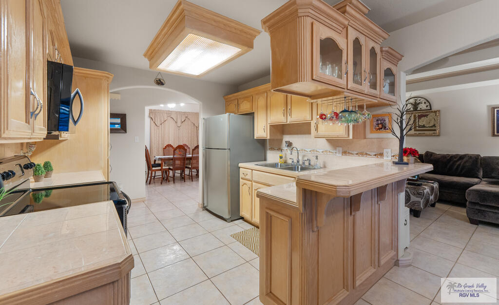 704 Pine Falls Dr.