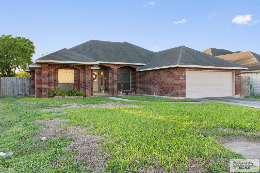704 Pine Falls Dr.