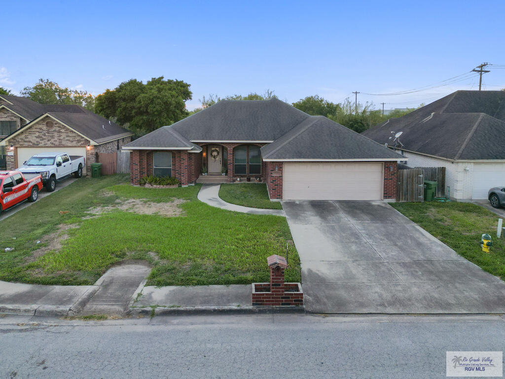 704 Pine Falls Dr.
