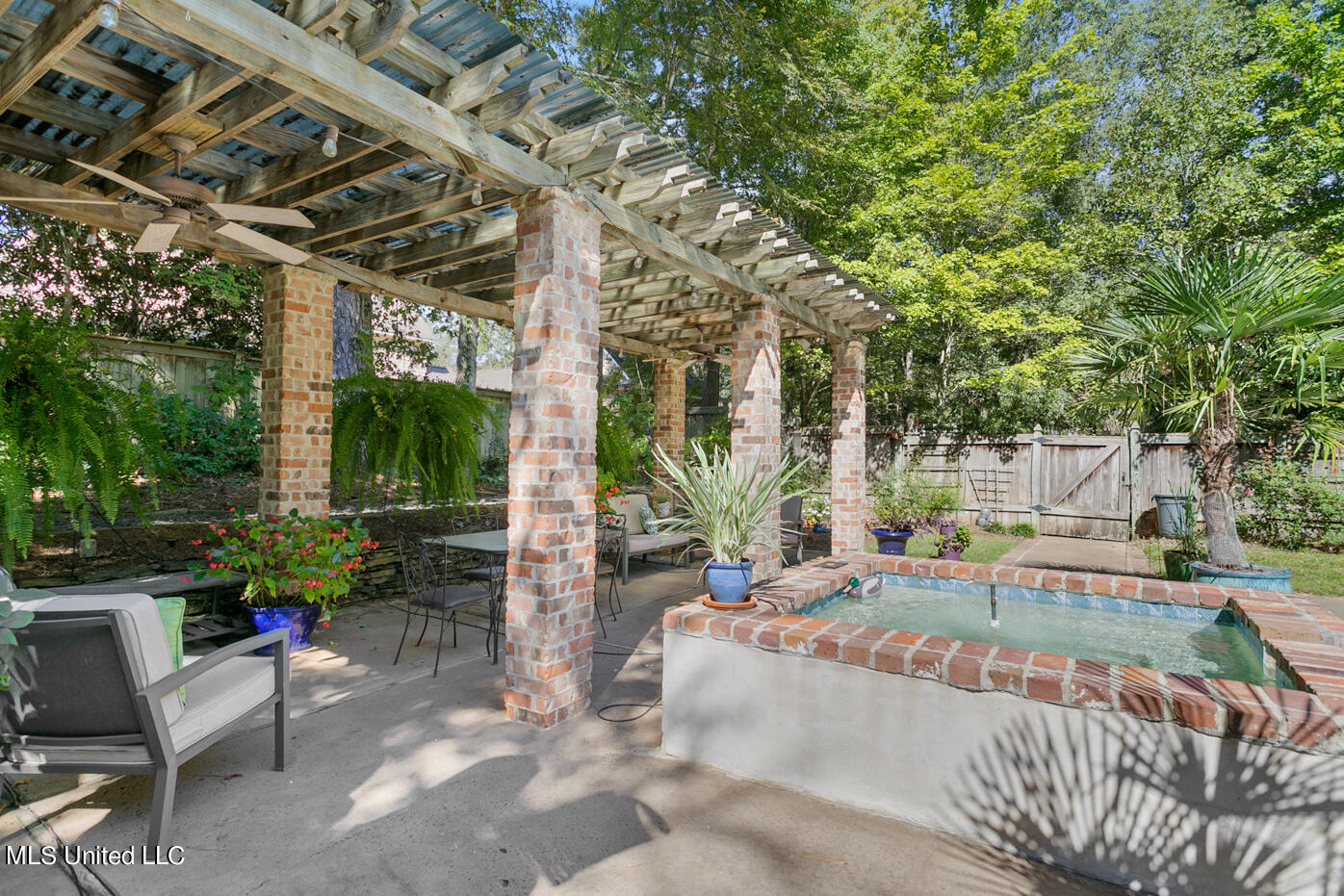101 Summer Lake Drive