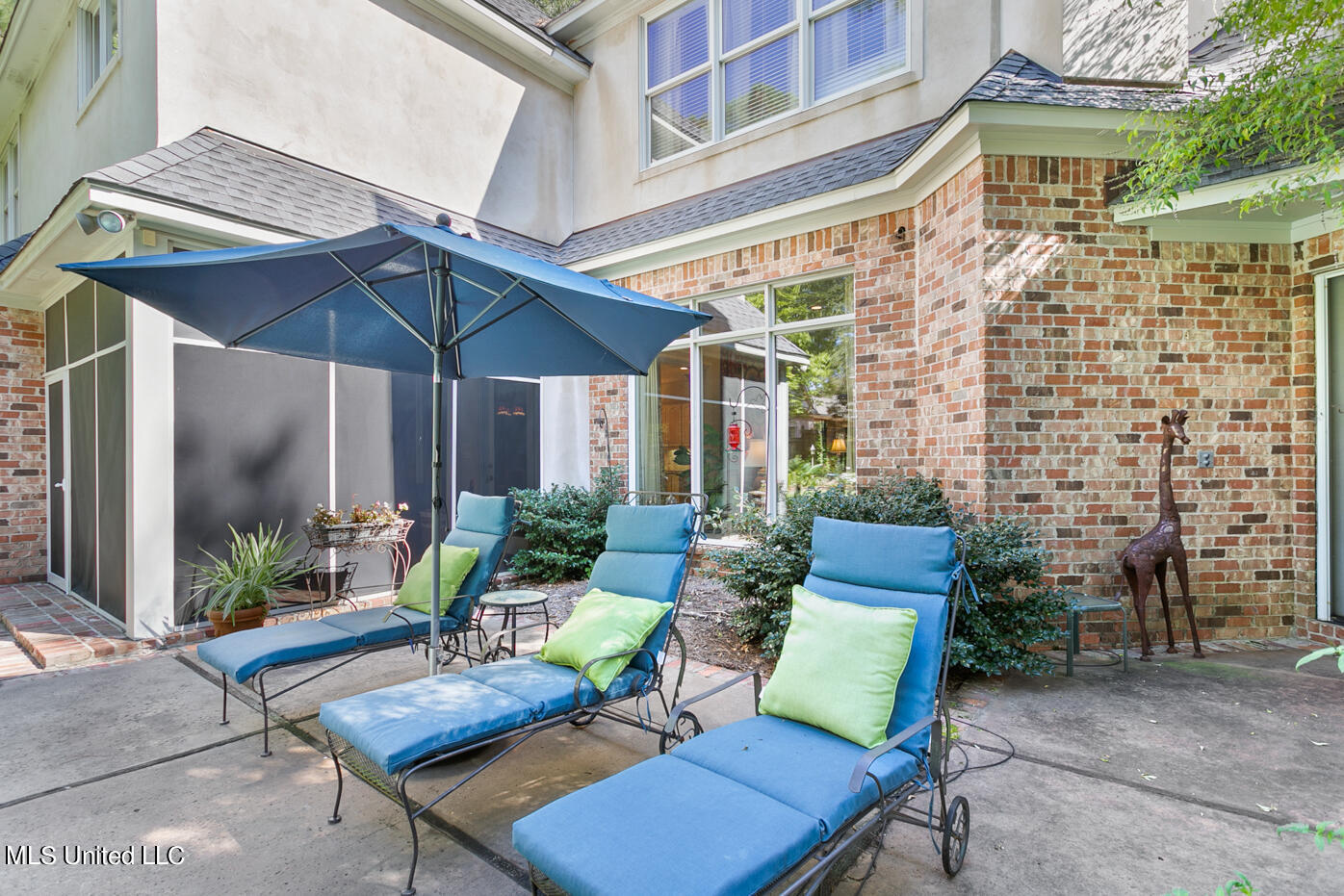101 Summer Lake Drive