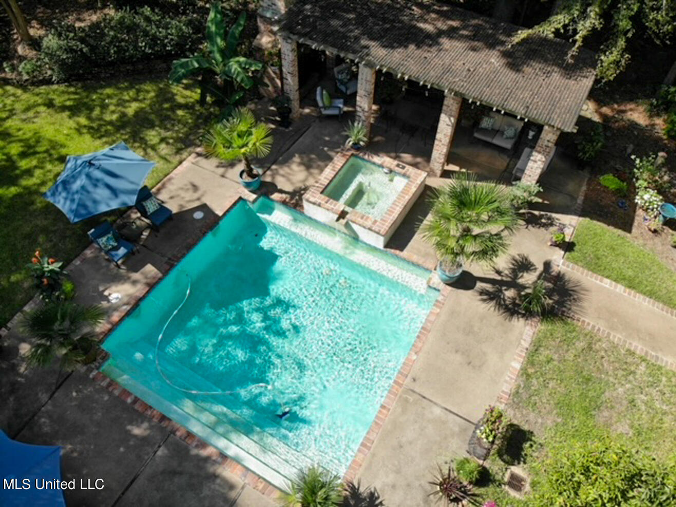 101 Summer Lake Drive