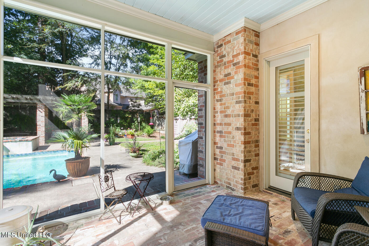 101 Summer Lake Drive
