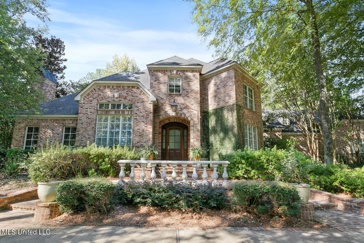 101 Summer Lake Drive