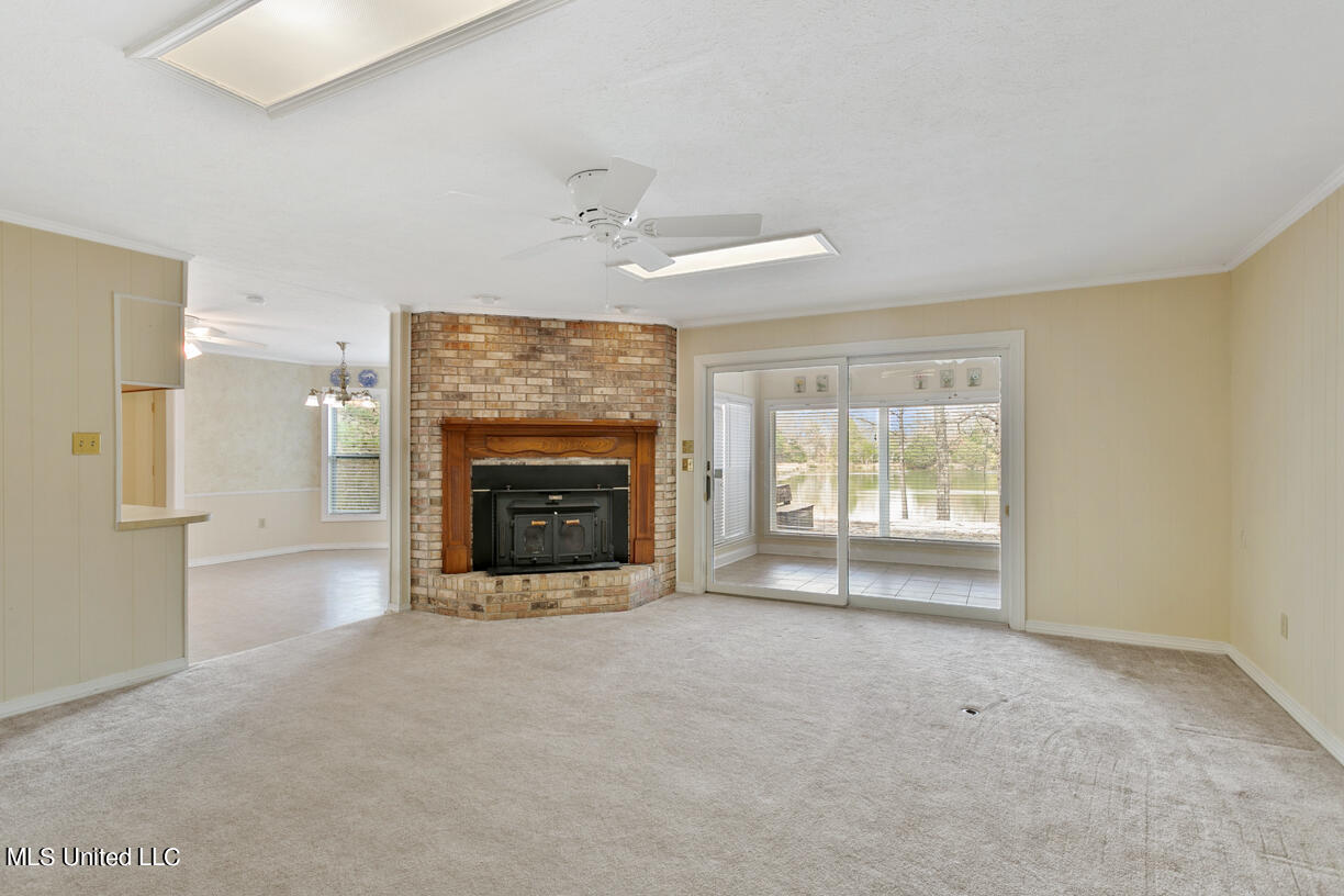 321 Warwick Road