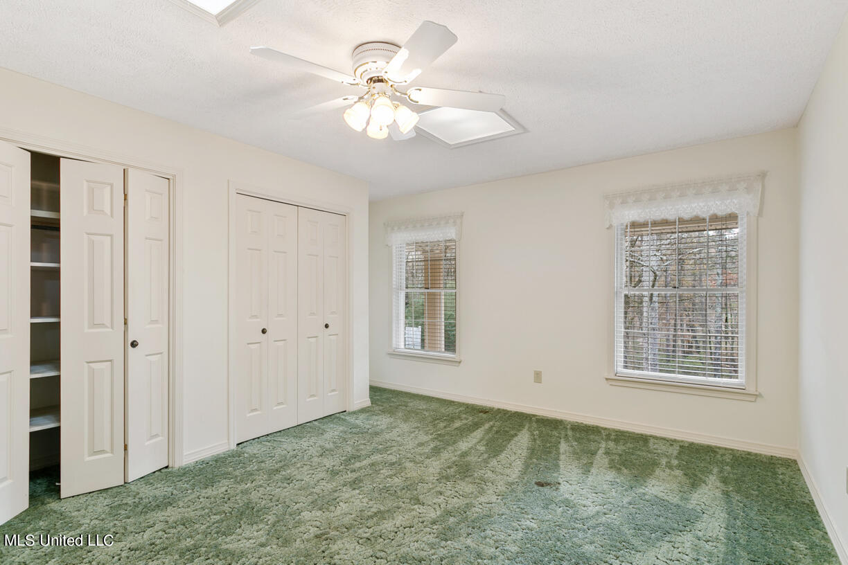321 Warwick Road