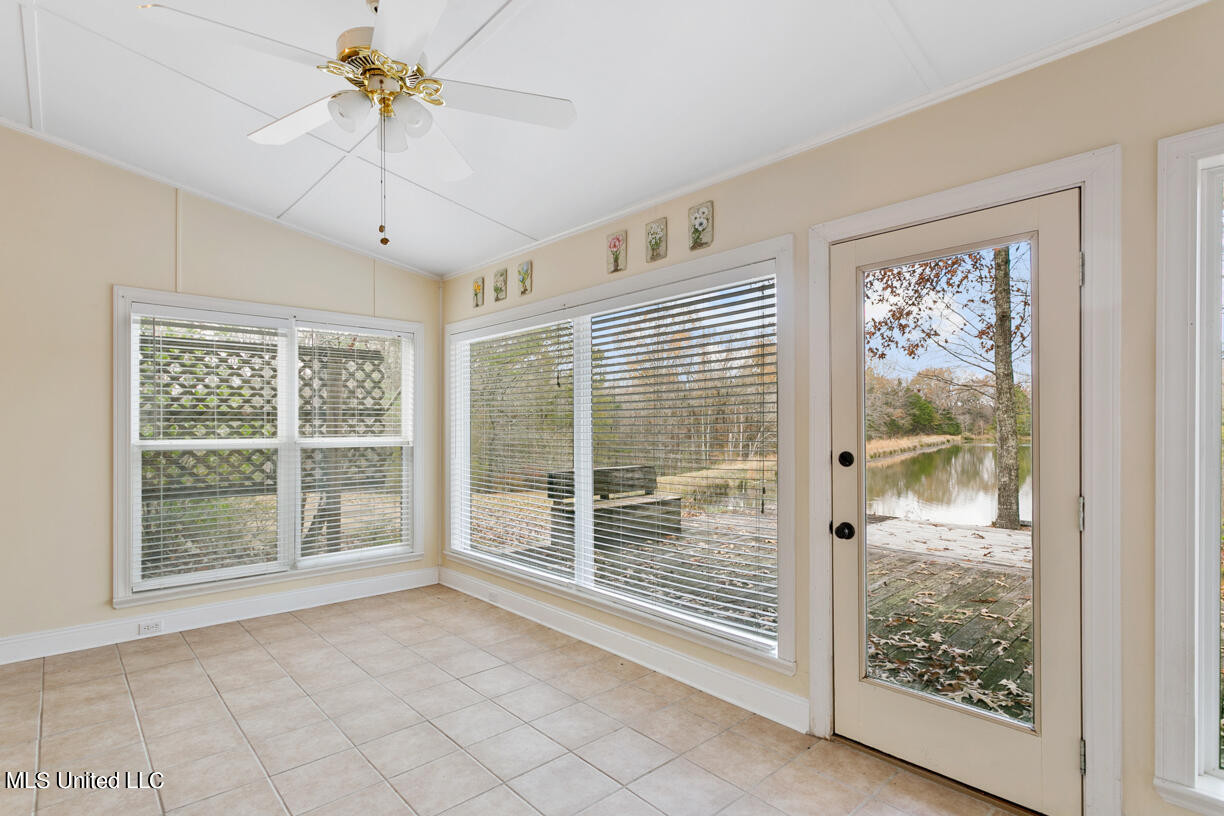 321 Warwick Road