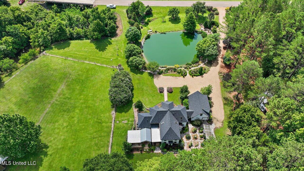 438 Stokes Road